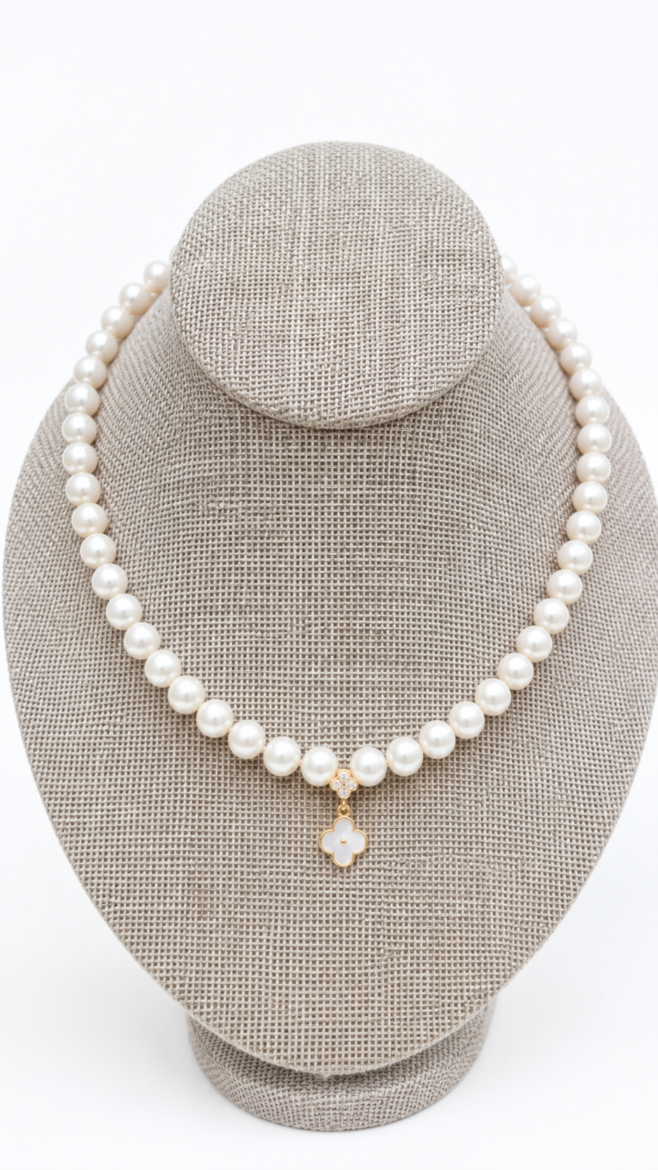 Collar Anne